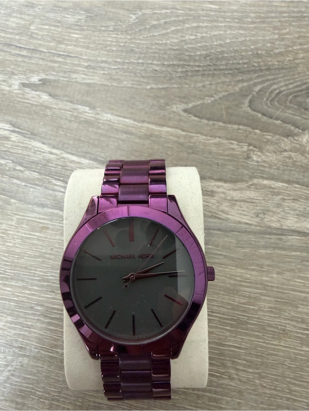 Michael Kors Purple Stainless Steel Bracelet Watch for Unisex